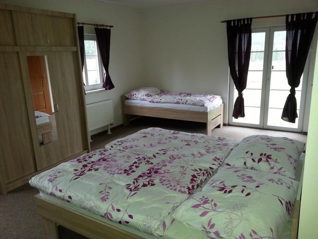 Guest House Stary Sedlonov تروتنوف الغرفة الصورة