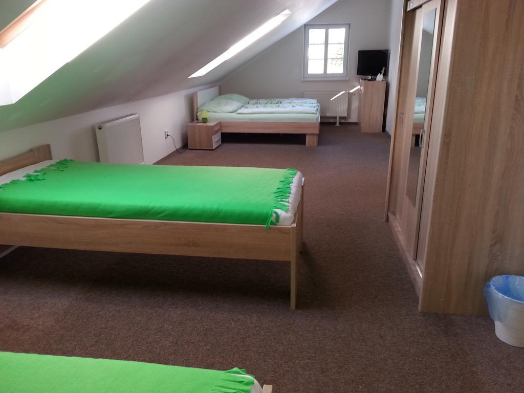 Guest House Stary Sedlonov تروتنوف الغرفة الصورة